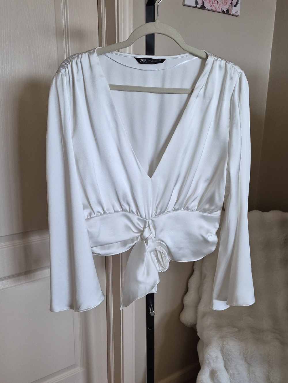 Zara White Satin V-Neck Tie-Front Blouse Size L